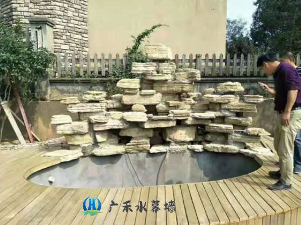假山鱼池水系整体施工